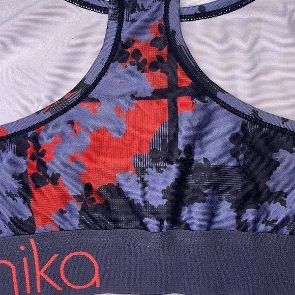 Ethika Sports Bra Shark Size Medium - Picture 5 of 5